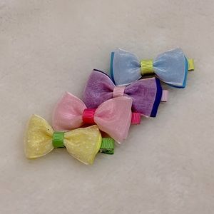 Bow hair clips (set of 2)